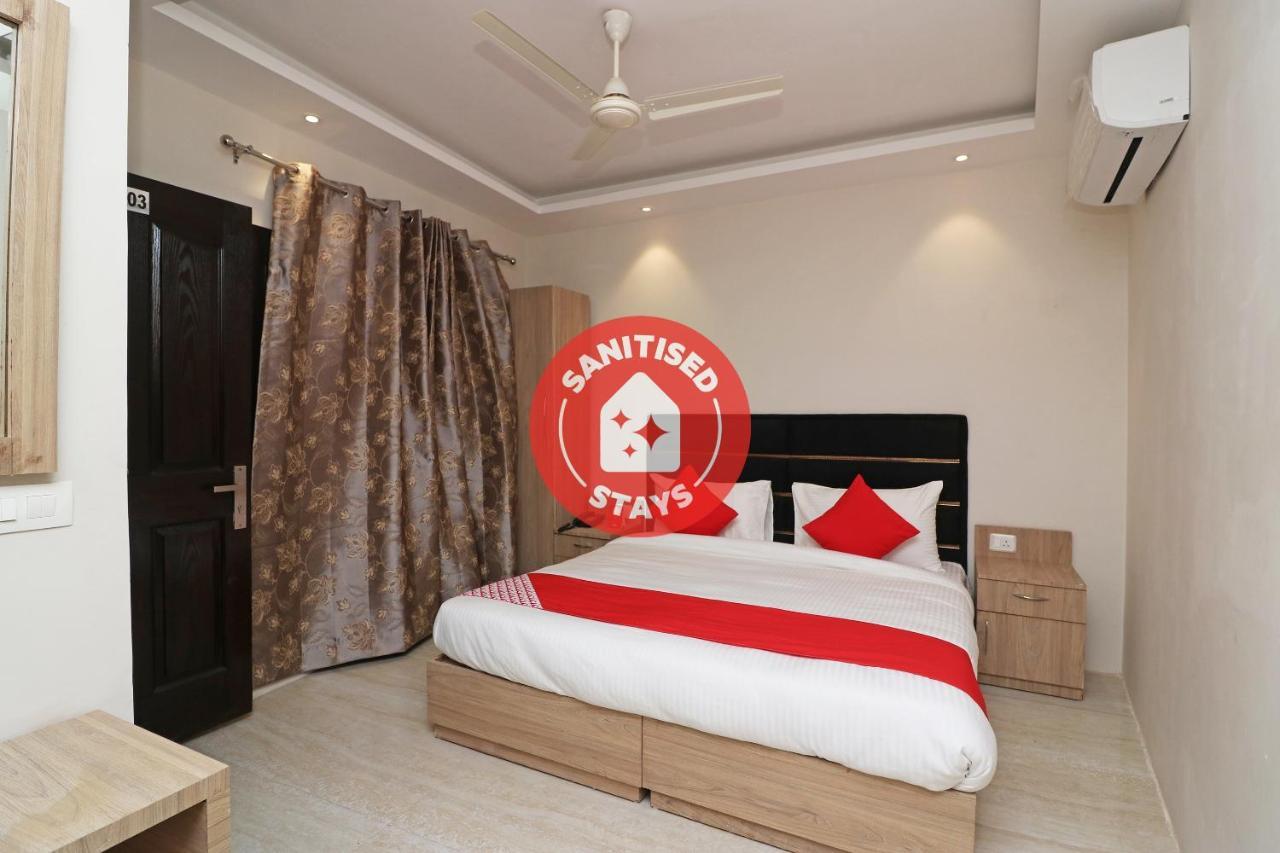 Oyo 72937 Hotel Tyagraj Agra  Εξωτερικό φωτογραφία