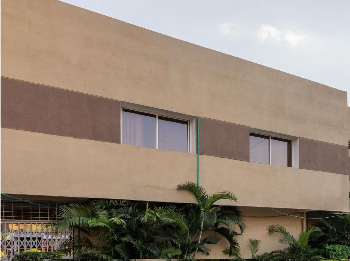 Oyo 72937 Hotel Tyagraj Agra  Εξωτερικό φωτογραφία